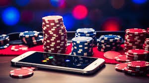 Filipino player enjoying 3djili mobile gaming platform on smartphone